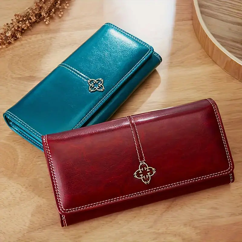 Chic Bifold Synthetic Leather Wallet