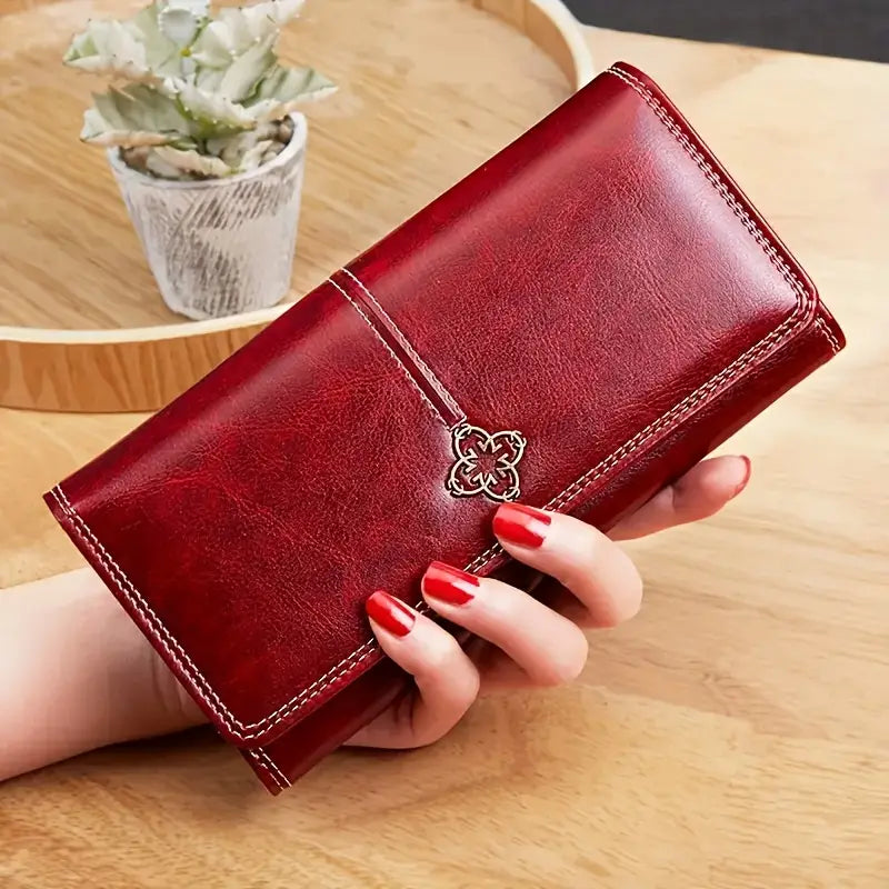 Chic Bifold Synthetic Leather Wallet