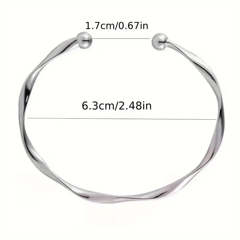 Minimalist Twisted Adjustable Women's Bangle