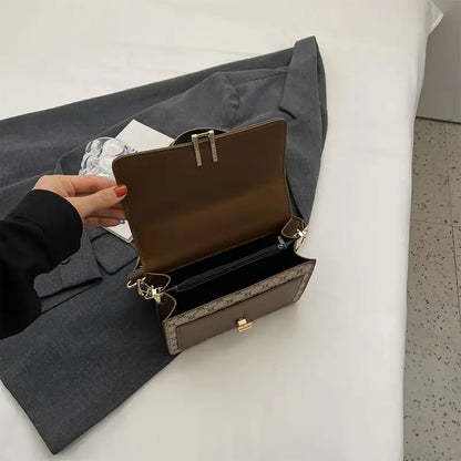 Luxurious Geometric Pattern Shoulder Bag