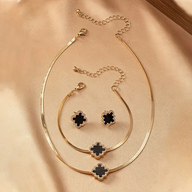 Vintage-Inspired Iron Jewelry for Women