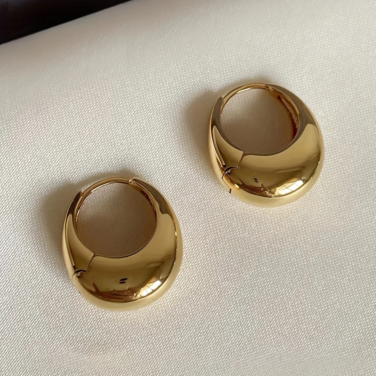 1 Pair Elegant Retro Golden